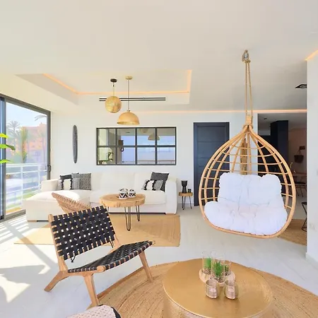 Savanna Beach. Amazing With Jacuzzi * Торремолинос