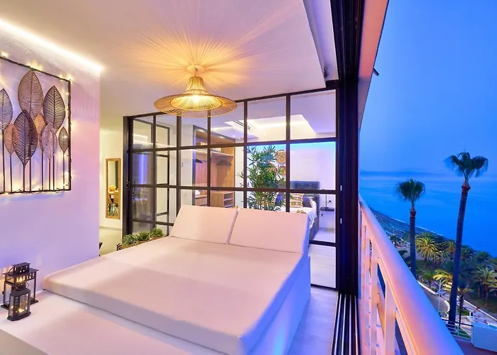 Savanna Beach. Amazing With Jacuzzi Appartement Torremolinos