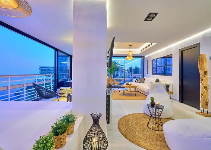 Savanna Beach. Amazing With Jacuzzi Lägenhet