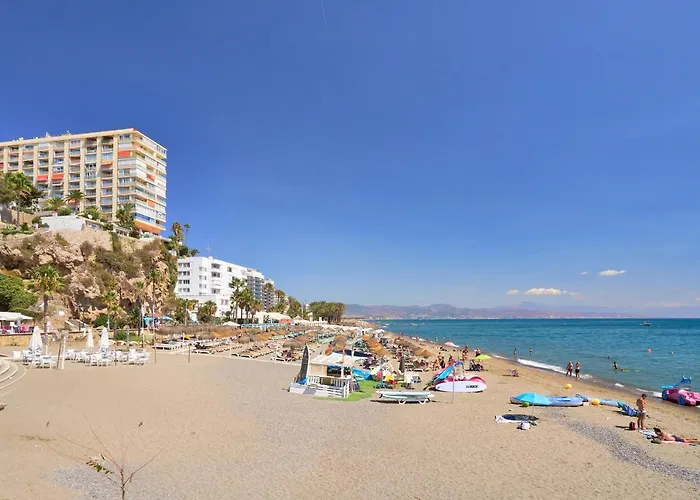 Savanna Beach. Amazing With Jacuzzi * Torremolinos