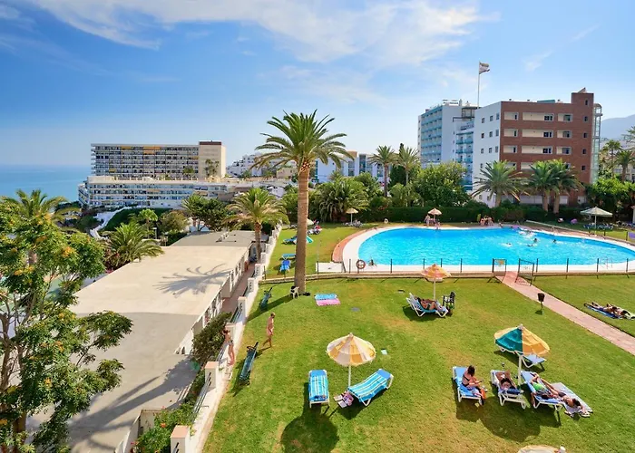 Savanna Beach. Amazing With Jacuzzi